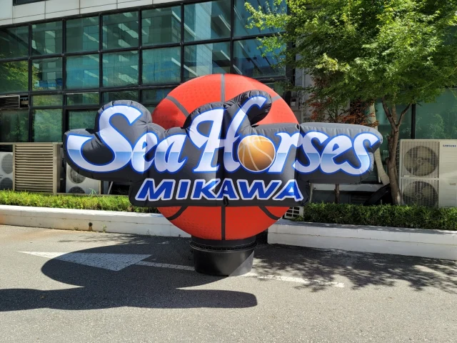 シーホース三河様球体エア看板