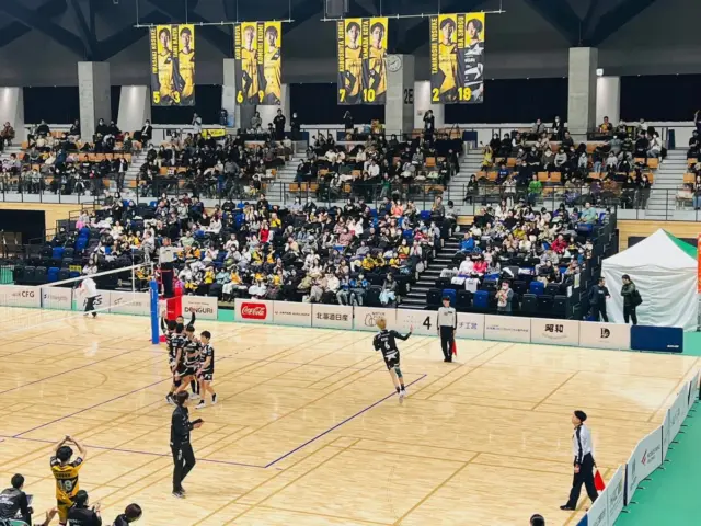 プロスポーツ　バレーボール　北海道イエロースターズ　会場装飾