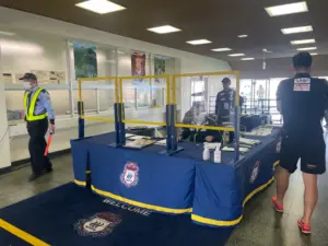 受け付けもチームカラーで統一感を！ザスパクサツ群馬様の屋内演出事例