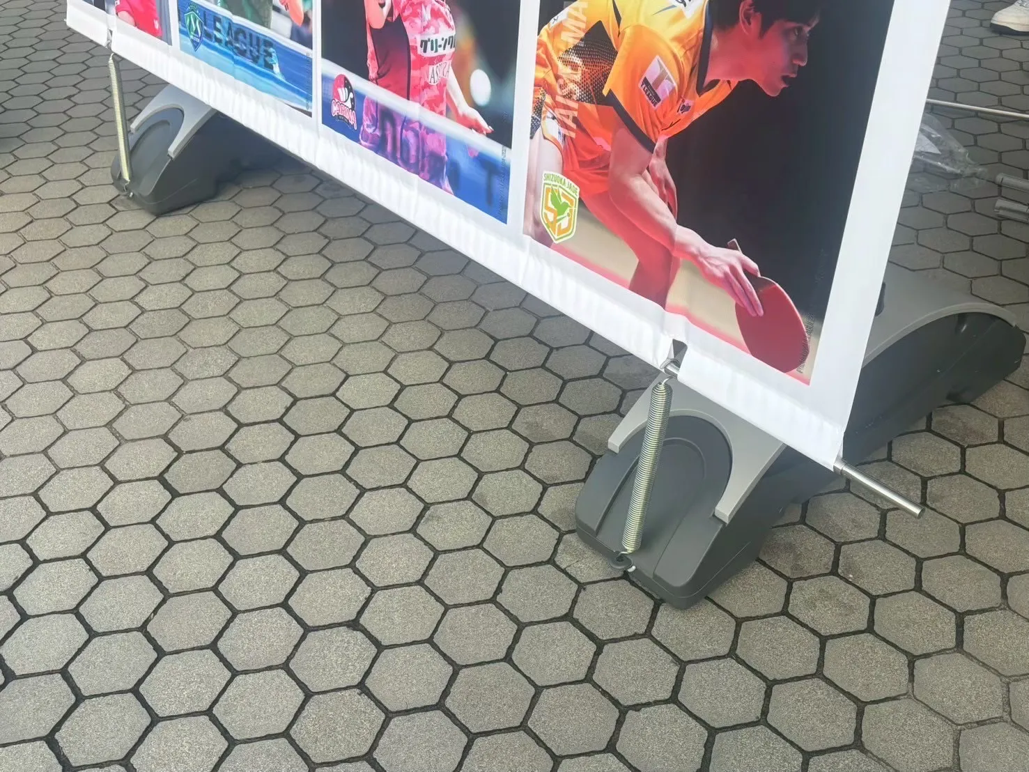 屋外用インタビューパネル　設置例