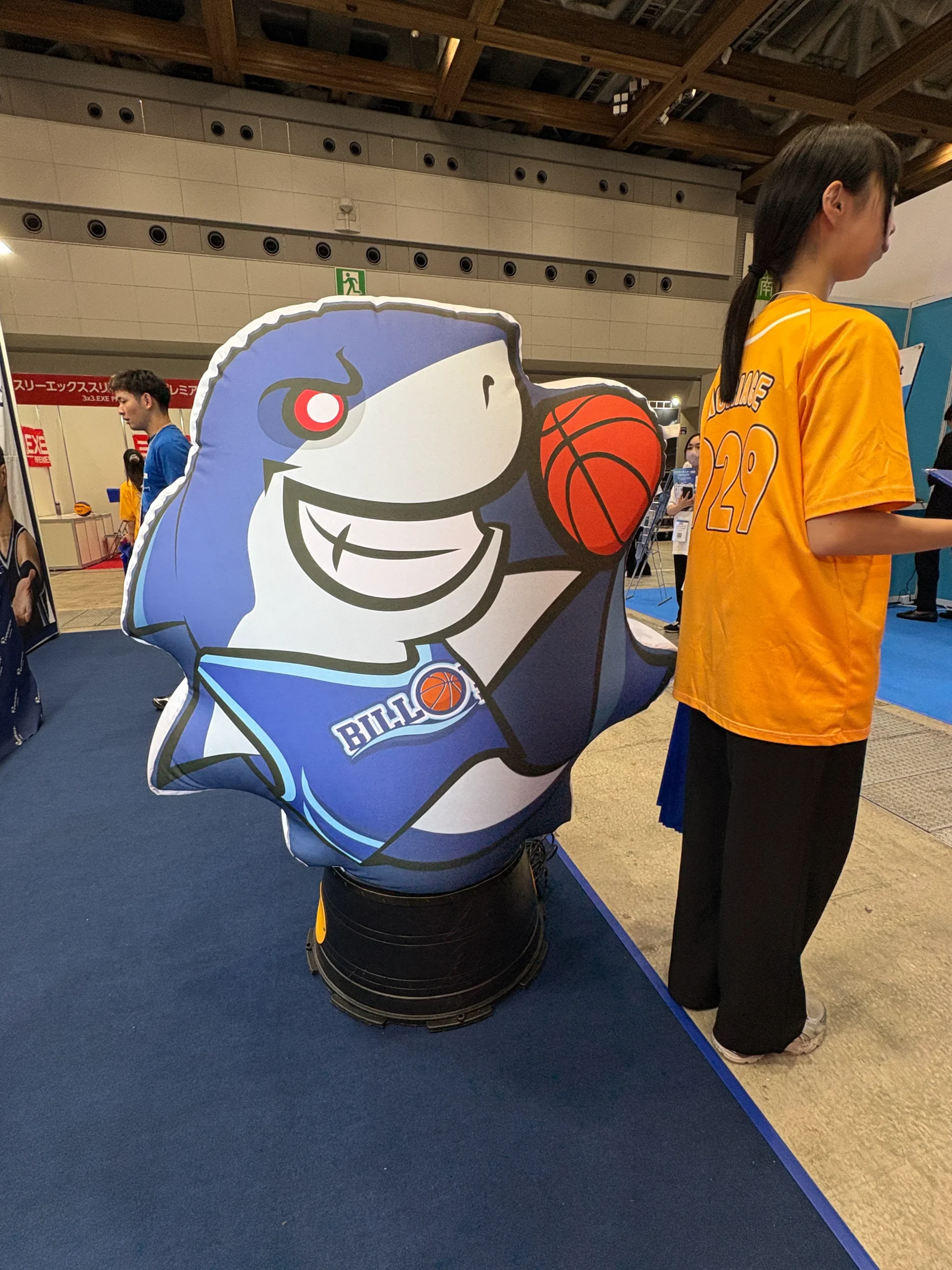 スポーツチーム向け 2Dエア看板（モリアゲアドバイザー）